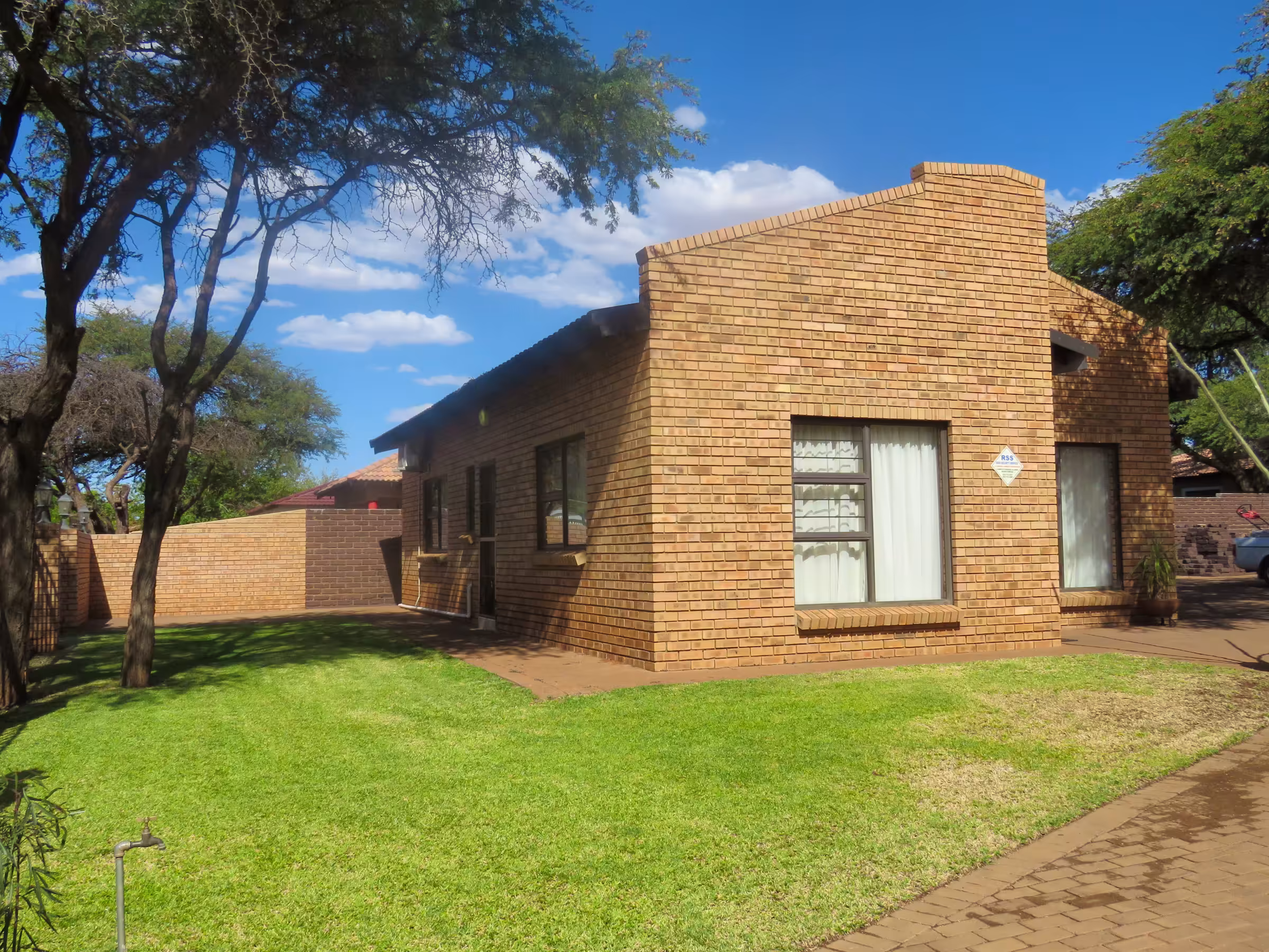 La Ringrazio Guesthouse and Self-Catering Accommodation in Kuruman